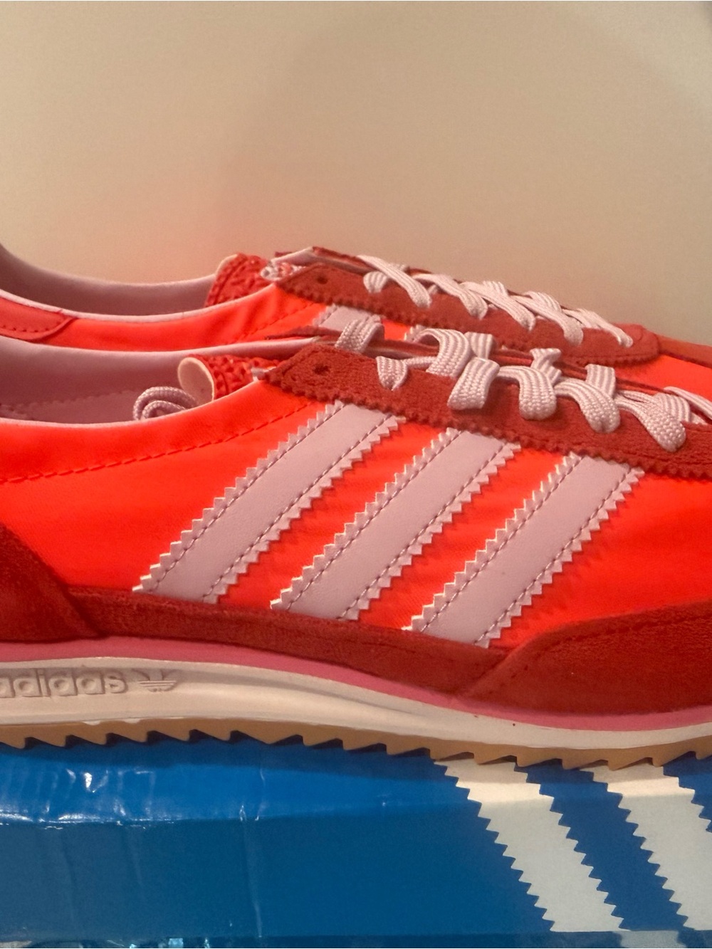 New adidas Women’s Red Sneakers size 9 - Picture 3 of 10